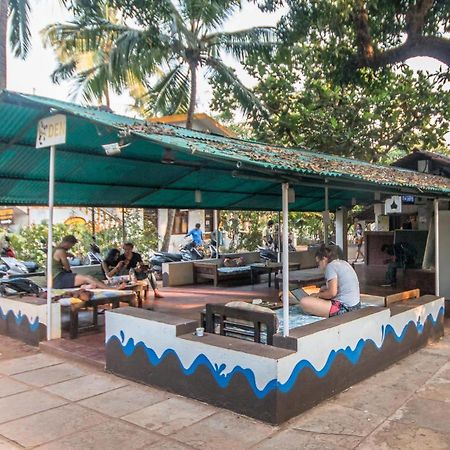 Backpacker Panda Goa Hostel Calangute Exterior foto