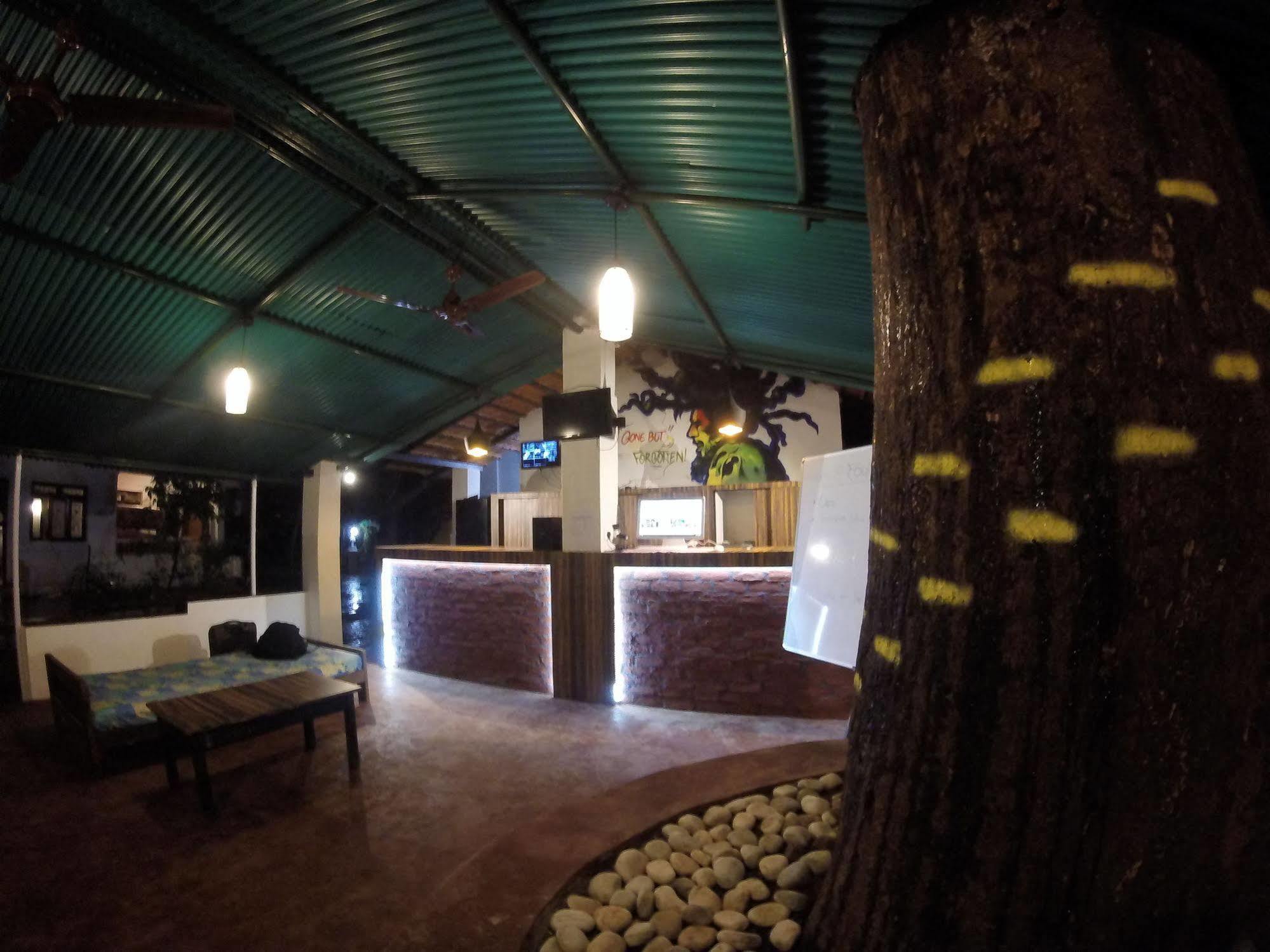 Backpacker Panda Goa Hostel Calangute Exterior foto